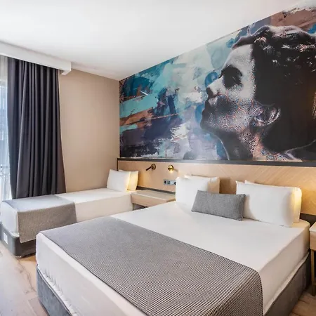 Ni Lara Hostel Antalya